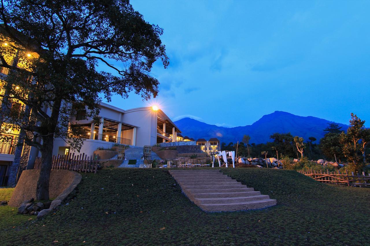 Baobab Safari Resort Prigen Exteriör bild