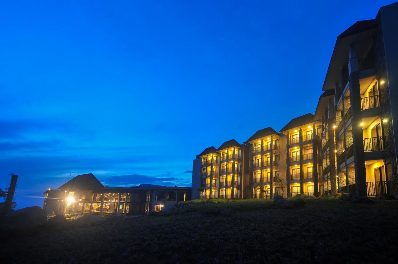 Baobab Safari Resort Prigen Exteriör bild